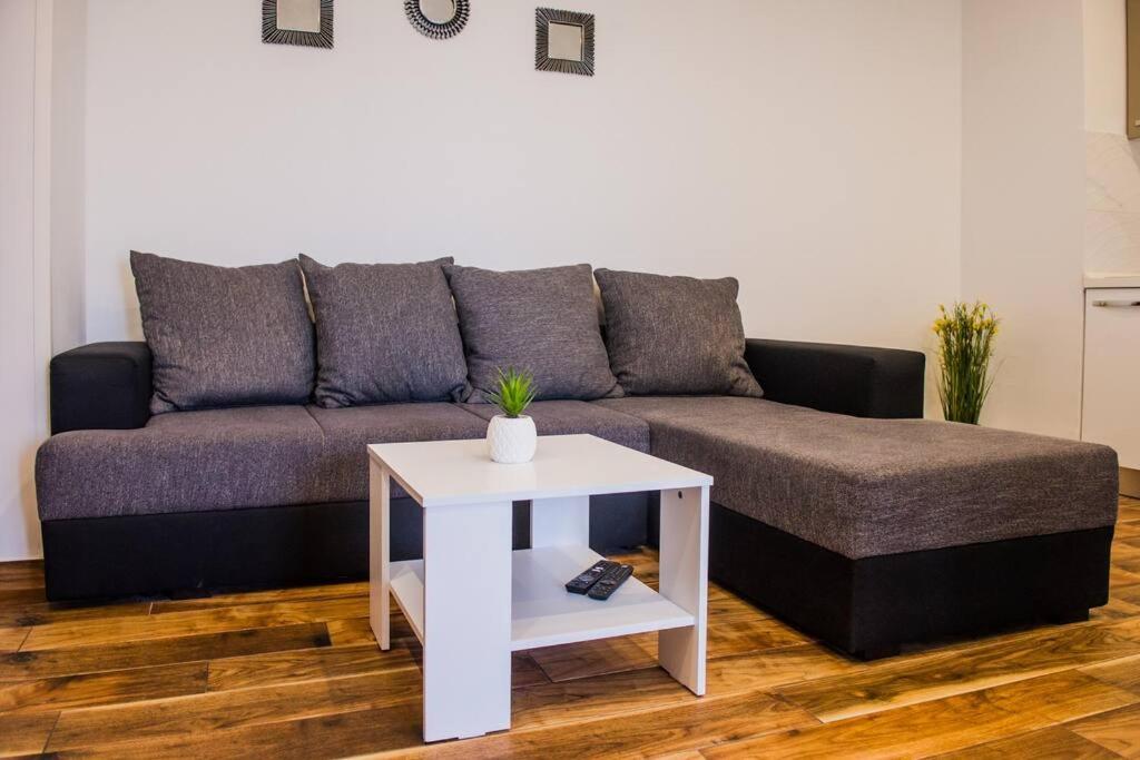 Apartment Faith Split Extérieur photo