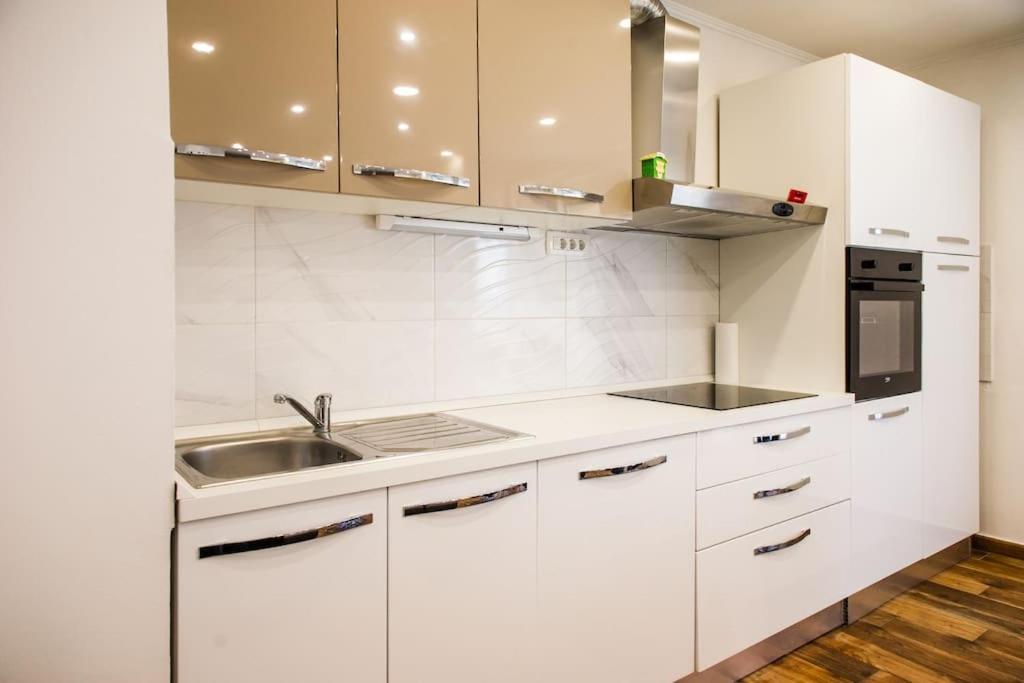 Apartment Faith Split Extérieur photo